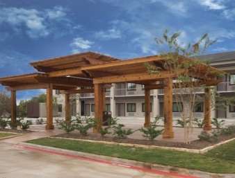 Baymont By Wyndham College Station Hotel